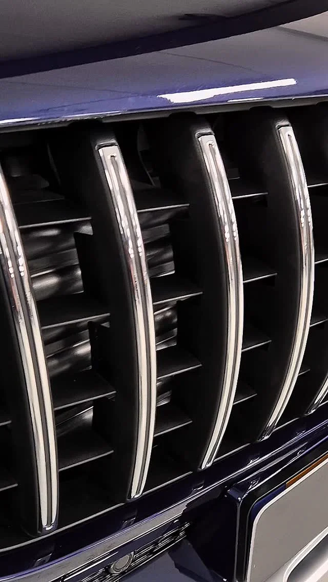 Niet zomaar een SUV, maar een statement. De Mercedes-AMG GLE 53 straalt kracht, luxe en verfijning uit in elk detail. De glans van de lak, de precisie van de afwerking en het iconische design maken dit model tot een waar kunstwerk op wielen.

#mercedresamg #amg #Cardetailing #protechmontecarlowestland #protechmc #Westland