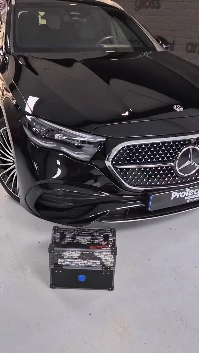 Kracht van de coating
Een diepe glans die niet alleen oogt als nieuw, maar ook langdurige bescherming biedt. ✨ Deze Mercedes E 300 e AMG is voorzien van een hoogwaardige coating.

#ProTechmc #ᴄᴀʀᴅᴇᴛᴀɪʟɪɴɢ #Westland #highgloss #MercedesBenz#mercedesamg#GlansBescherming#CeramicCoating