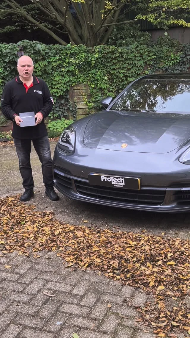Herfstactie bij ProTech Monte Carlo Westland! 

De herfst is prachtig, maar bladeren, regen en vocht kunnen uw auto flink belasten. Juist in deze periode is een coating een slimme keuze: niet alleen beschermt het tegen vogelpoep, UV-straling en vuil, maar ook tegen bladeren, hars en vocht dat in deze tijd van het jaar extra veel schade kan veroorzaken.

Onze coatings:

Keramische lakcoating – 3 jaar garantie

Glascoating – 5 jaar garantie

Bij elke coatingbehandeling ontvangt u:
✅ Een onderhoudskoffer met professionele producten, zodat u zelf eenvoudig uw auto in topconditie houdt
✅ Gratis raamcoating bij uw coatingbehandeling, geldig tot 15 november

Waarom deze actie?
✔ Beschermt uw lak tegen krassen, vuil en weersinvloeden
✔ Maakt onderhoud makkelijker en houdt uw auto langer glanzend en veilig
✔ Raamcoating zorgt voor helder zicht: water, regen en bladeren glijden gemakkelijk van uw ramen af
✔ Minder krassen en aanslag op uw ruiten door vuil en insecten
✔ Meer veiligheid bij nat weer of regenachtige dagen

Geef uw auto deze herfst de bescherming die hij verdient. Plan vandaag nog uw coatingbehandeling en profiteer van deze exclusieve herfstactie!

#Herfstactie #AutoBescherming #KeramischeCoating #Glascoating #Raamcoating #AutoOnderhoud #AutoDetailing #Vakkundig #Lakbescherming #AutoGlans #Waterafstotend #Bladeren #Herfstweer #VeiligRijden #ProTechMonteCarloWestland #AutoLiefhebbers #AutoVerzorging