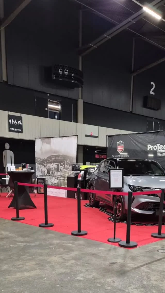 Wat een fantastisch weekend ligt er achter ons! 
We hebben enorm genoten van de gezellige sfeer, de vele enthousiaste bezoekers en de mooie gesprekken met liefhebbers die dezelfde passie voor auto’s delen als wij. Dit soort evenementen geven altijd weer nieuwe energie en inspiratie  het is geweldig om te zien hoeveel liefde en beleving er in de autowereld leeft.

Een speciaal woord van dank aan Franco Auto, die ons dit weekend een prachtige auto heeft toevertrouwd om mee te nemen naar het evenement. 
Wat een eyecatcher  we hebben er ontzettend veel leuke reacties op gekregen!

Het was een weekend vol beleving, mooie contacten en vooral: pure passie voor auto’s. 
We kijken nu alweer uit naar het volgende evenement  op naar nog meer mooie ontmoetingen, bijzondere auto’s en onvergetelijke momenten!

#100autolive#ProTechMonteCarloWestland #autopassie #Autoliefde #carevent