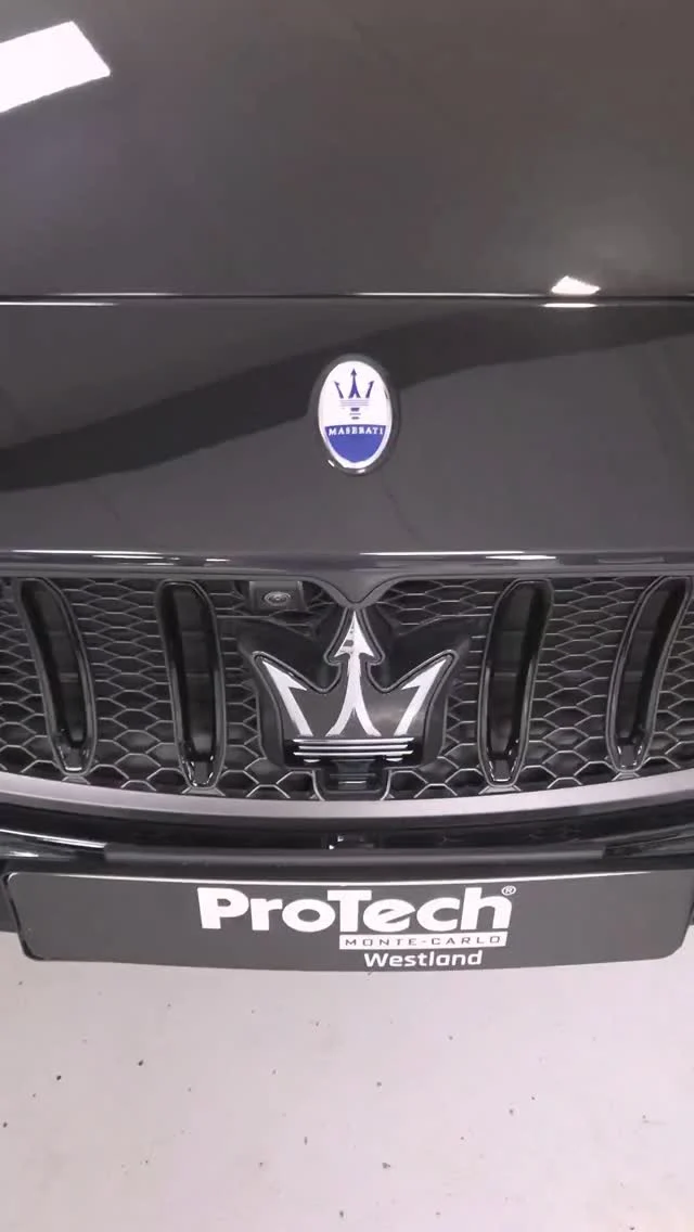 ⚡ Pure Italiaanse klasse in elektrische vorm.
Deze Maserati GranTurismo Folgore kreeg bij ons een luxury wasbeurt, professionele lakpolijsting en een complete interieurbehandeling.
Het resultaat? Een diepe glans en een interieur dat weer perfect aanvoelt. ✨

#GranTurismoFolgore #CarDetailing #ProfessioneelDetailen #ProTechmc #westland